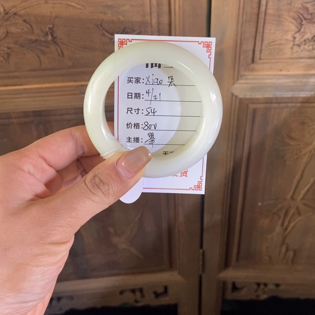 和田玉手镯未镶嵌-****?