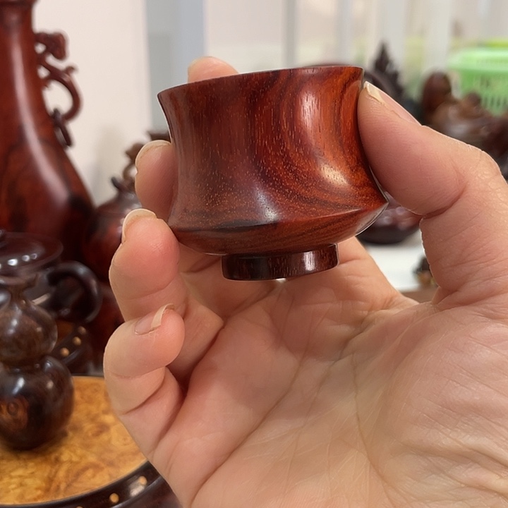 檀香紫檀（小叶紫檀）小叶紫檀