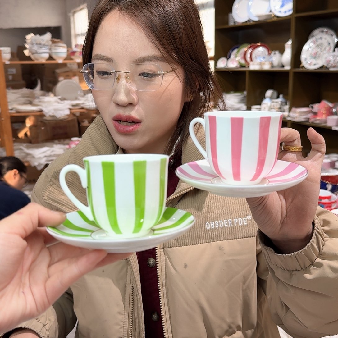 瓷鹅黄骨瓷咖啡杯碟2套（4件）220ml外贸尾单微瑕