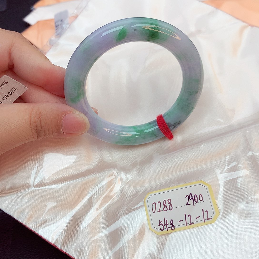 翡翠手镯未镶嵌天然缅甸翡翠A货