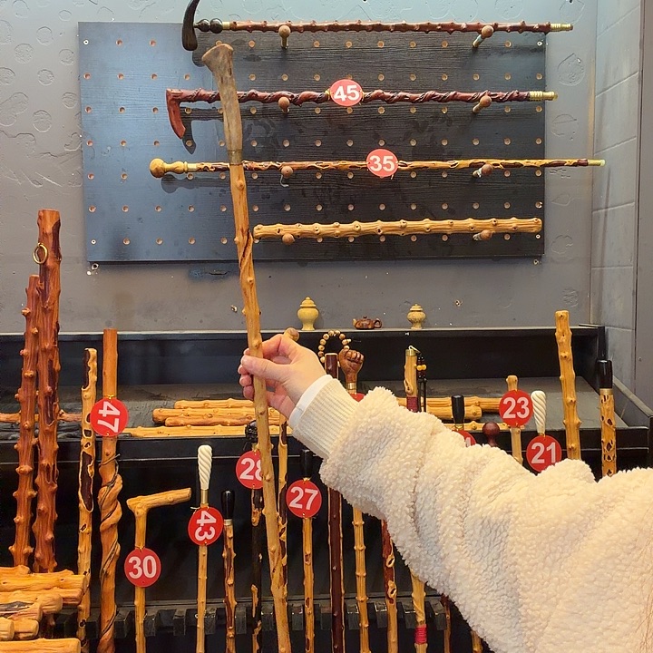 转***柏82公分左右长，手杖