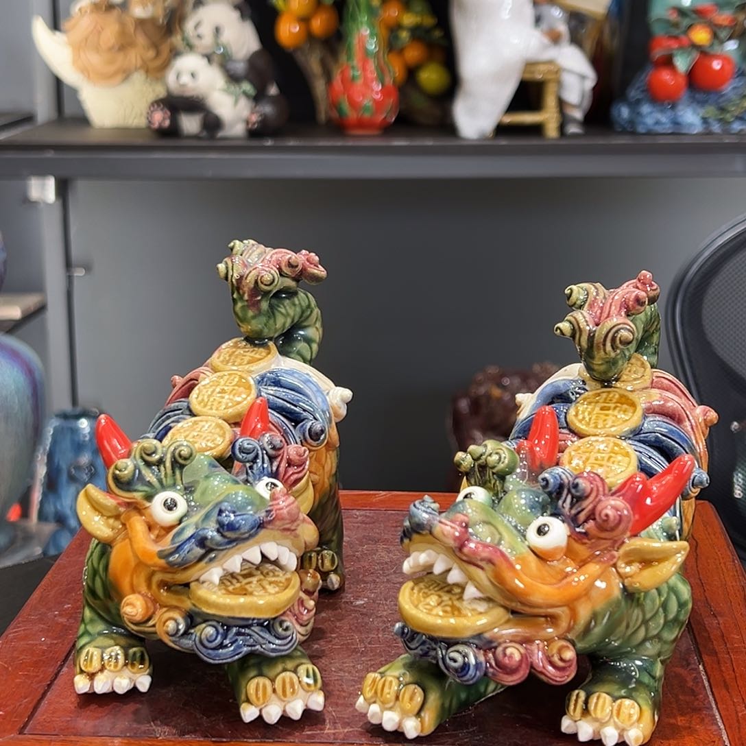 麒麟陶瓷制品摆件