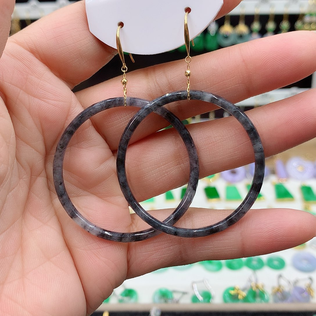 翡翠耳饰18K金镶嵌的