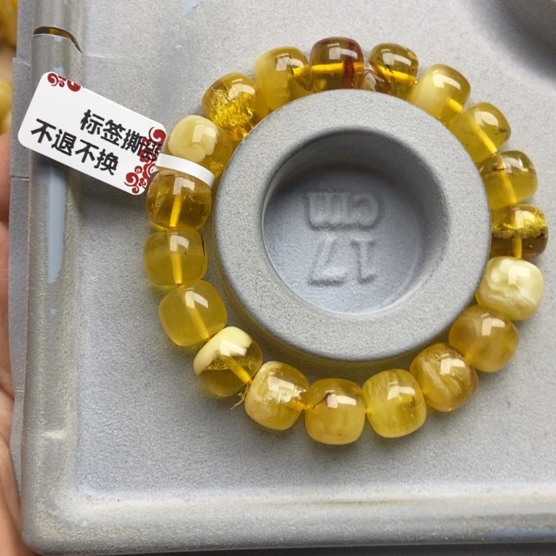 蜜蜡珠宝奇石未镶嵌