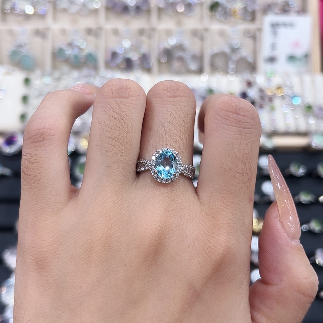 银S925镶嵌戒指托帕石