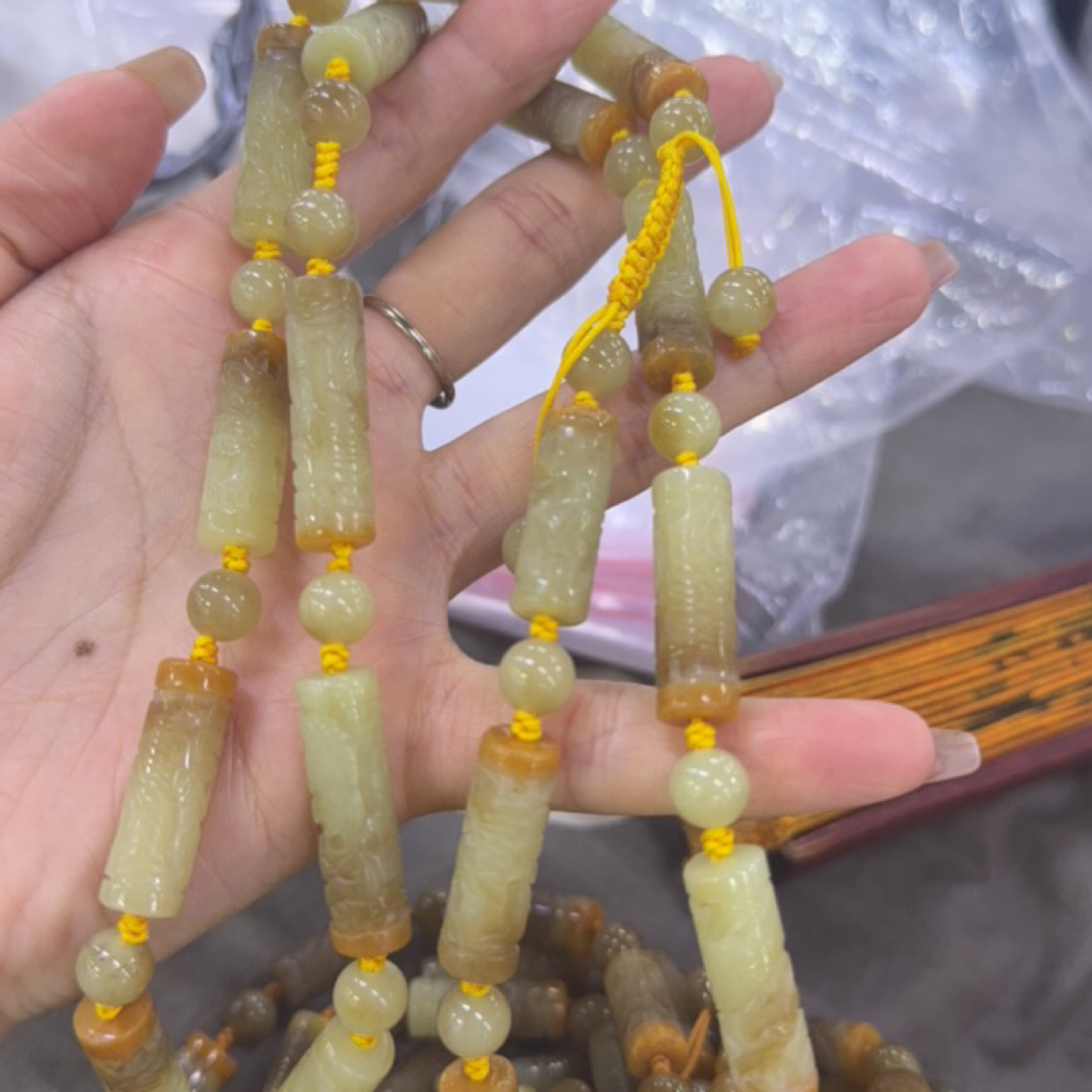 和田玉龙珠项链18节