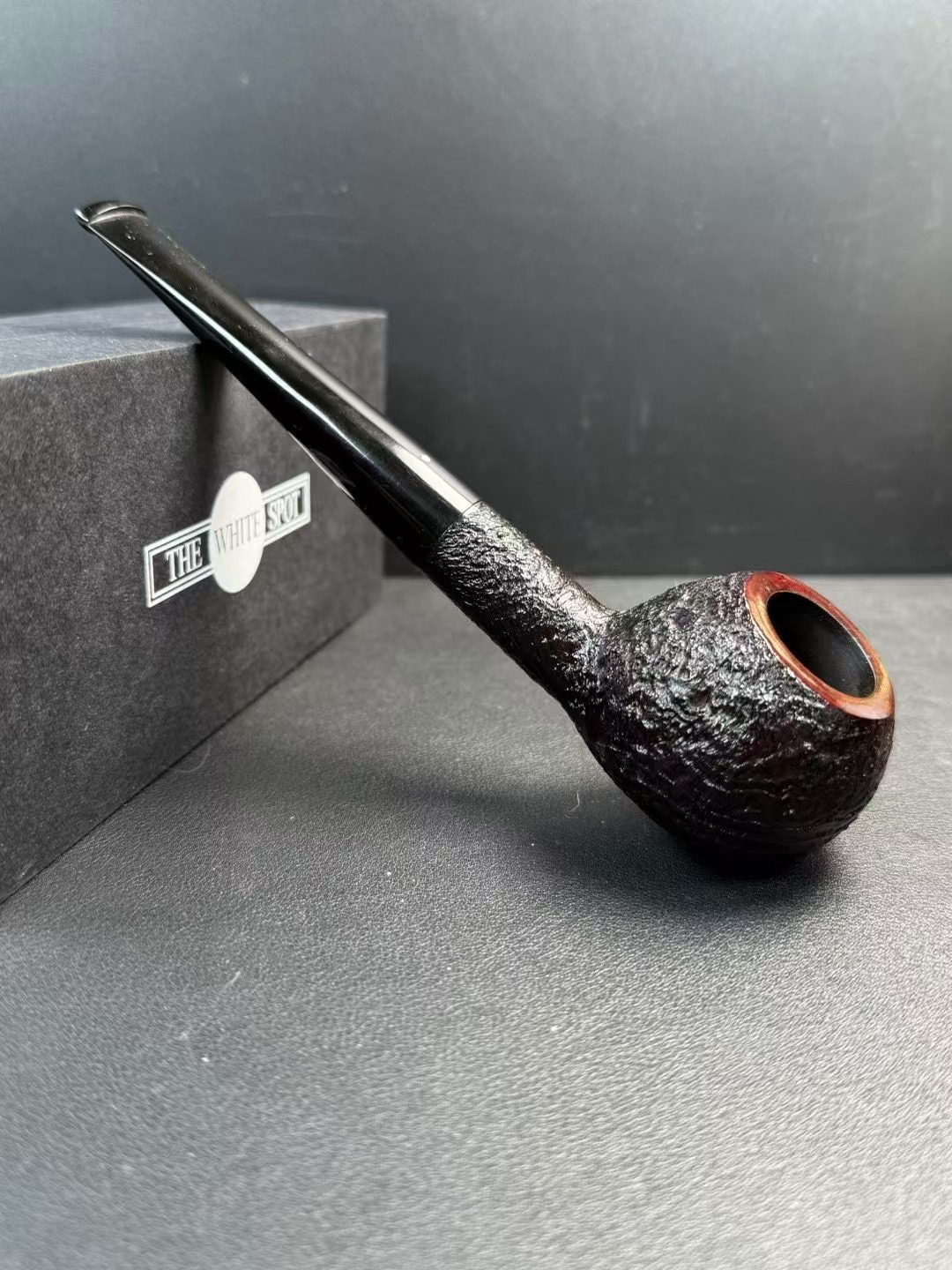 英国The White Spot贝壳喷砂系列6107型号石楠木烟斗