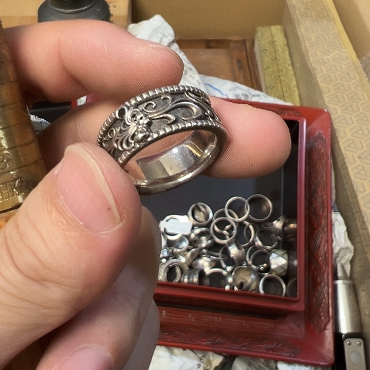 龙***舞明仁中古欢迎大家