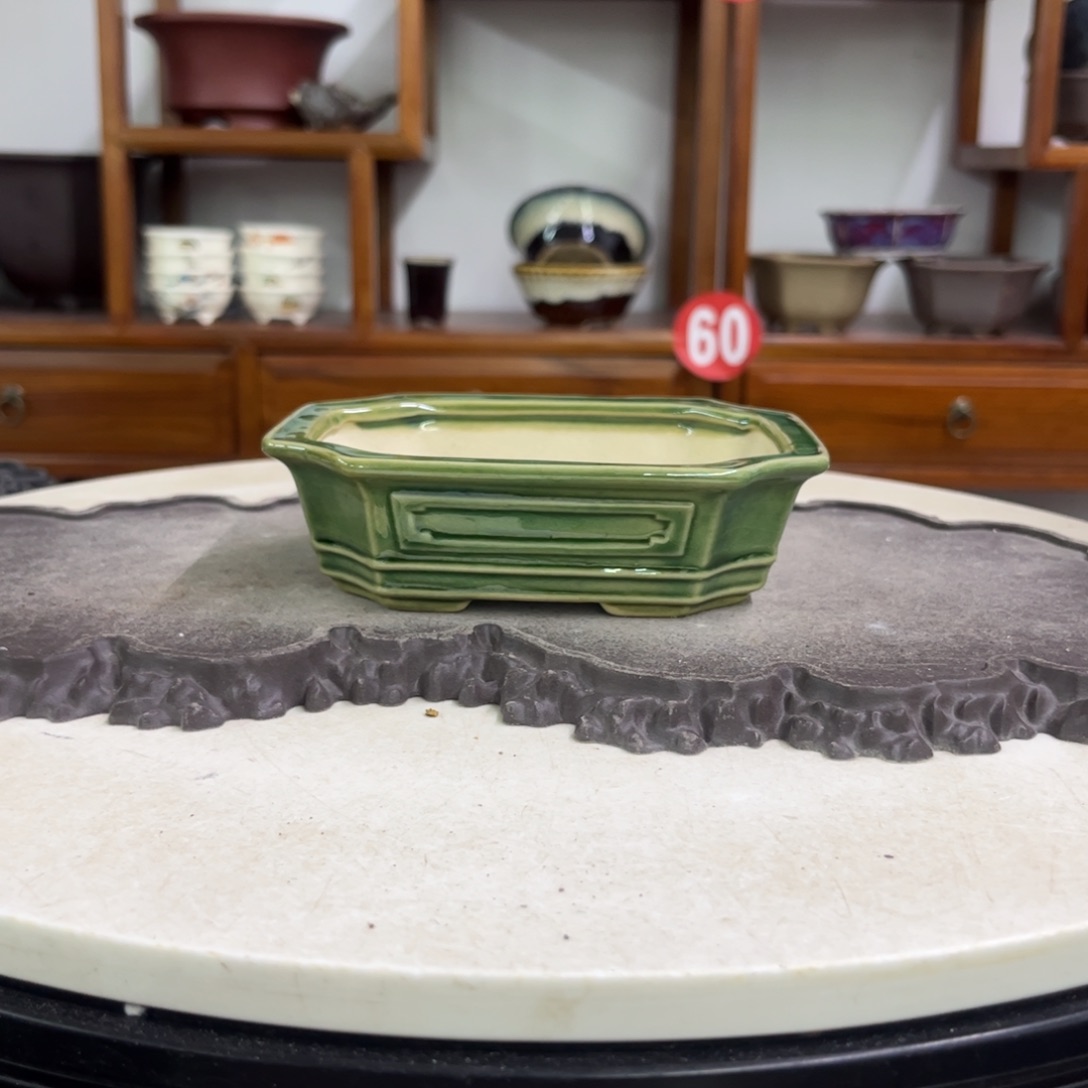 紫砂花盆瑕疵4.5/14-11。。。