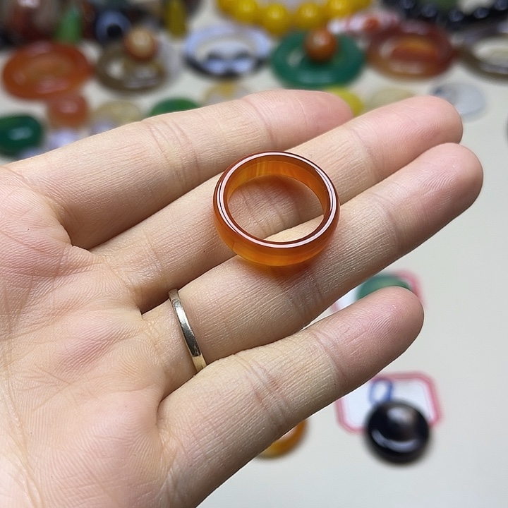 清***俗玛瑙/玉髓未镶嵌颈饰