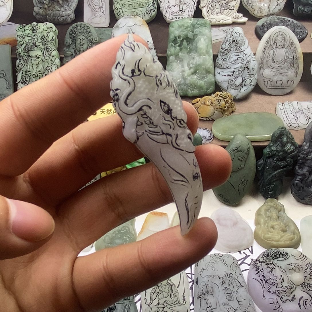 定制翡翠未镶嵌包修包抛