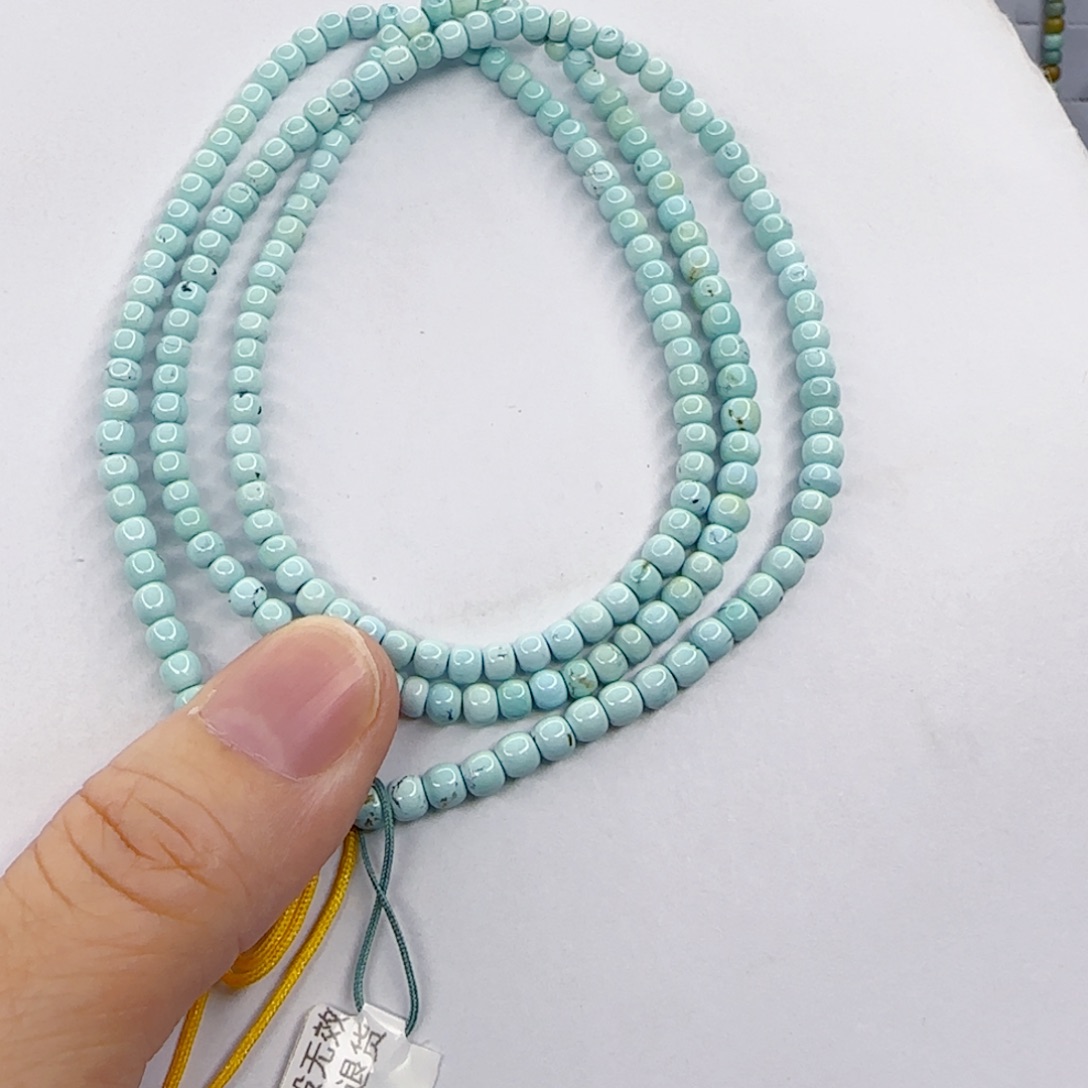 绿松石未镶嵌颈饰