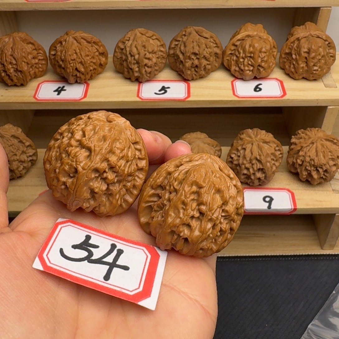 把件文玩核桃三角白40尺