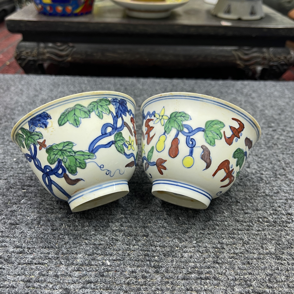 手绘姹紫葫芦压手杯主人杯