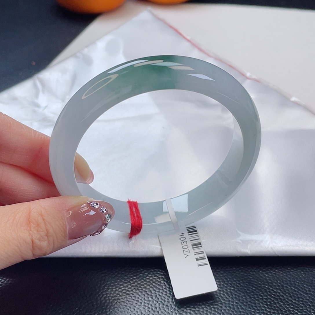 翡翠手镯未镶嵌 翡翠 YZ