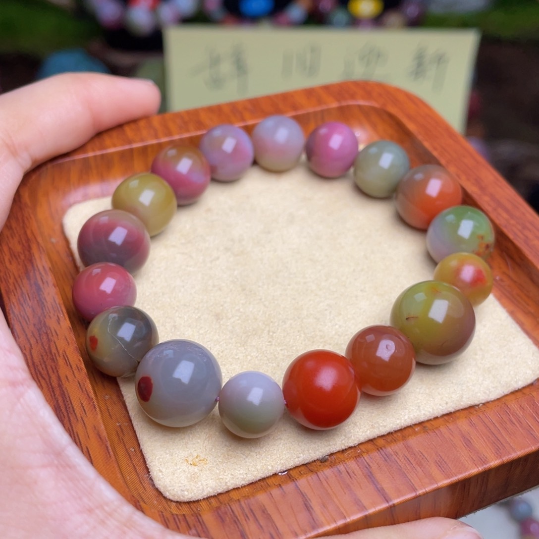 玛瑙/玉髓珠宝半成品未镶嵌盐源玛瑙新年福利