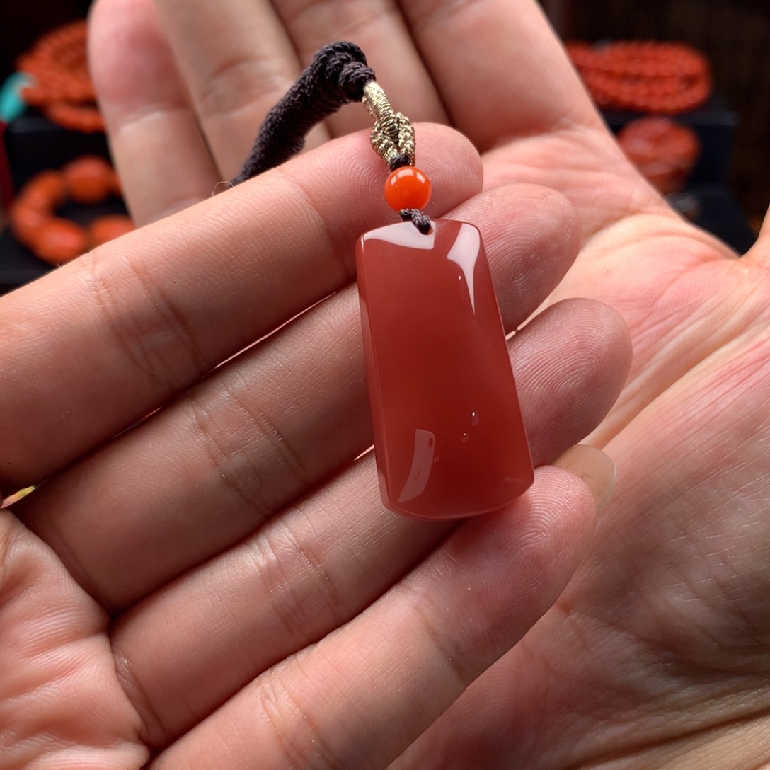 南红玛瑙手串未镶嵌?*