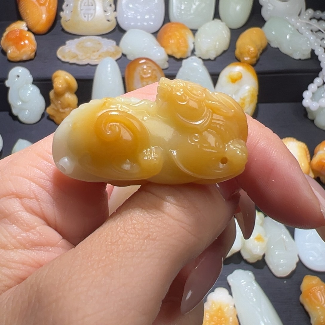 颈饰未镶嵌和田玉风***…