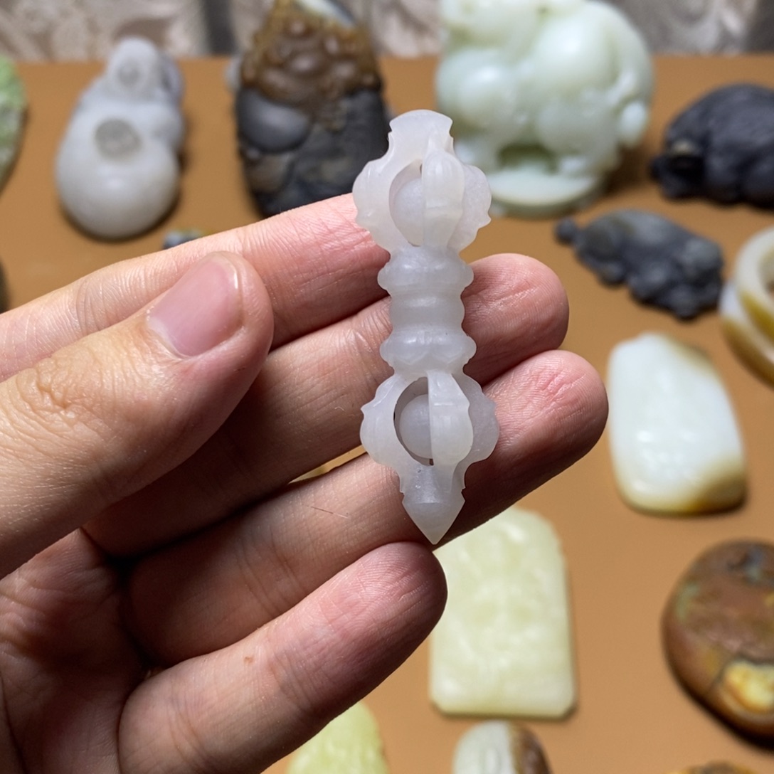 和田玉挂件定制未镶嵌