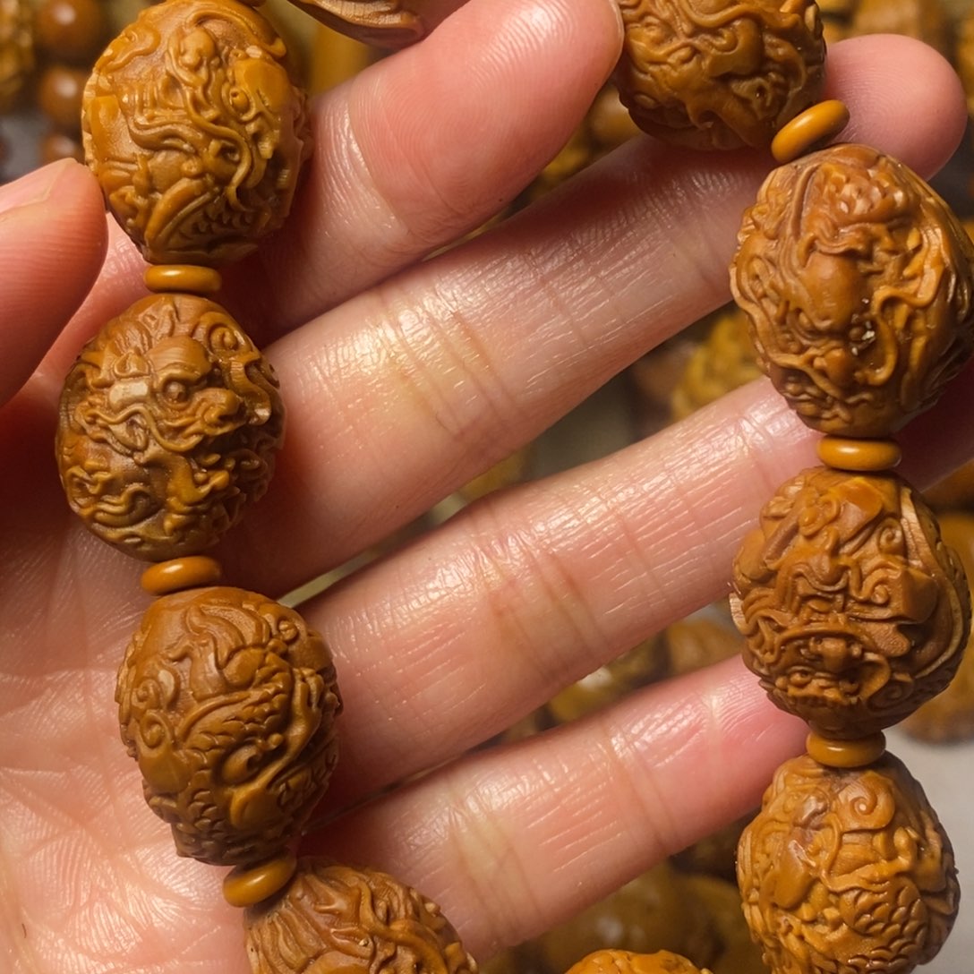 橄榄核手串/手链小九龙