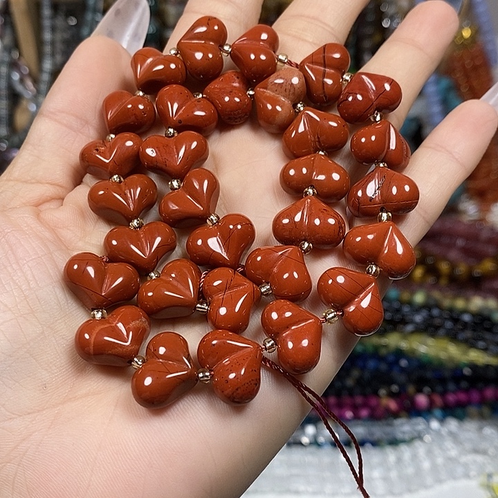 玛瑙/玉髓未镶嵌珠宝半成品天然红石屁桃卡15mm