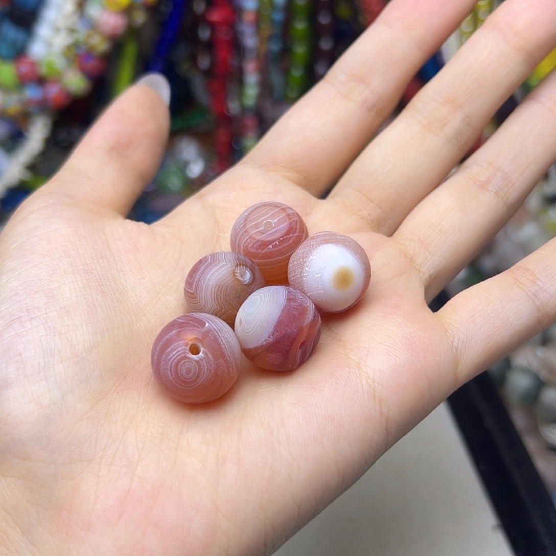 颈饰玻璃玛瑙2.5一个