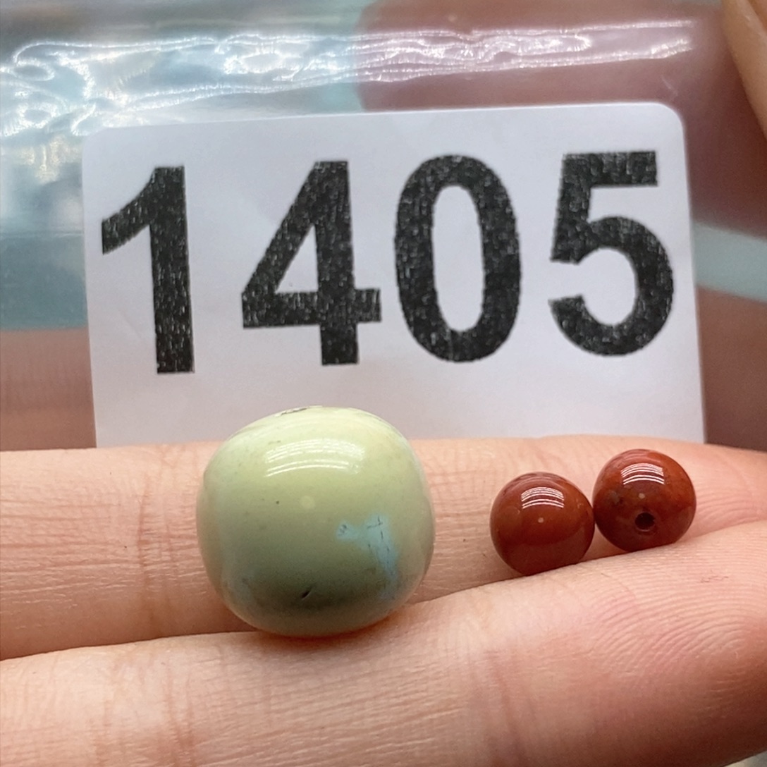 南红玛瑙颈饰未镶嵌