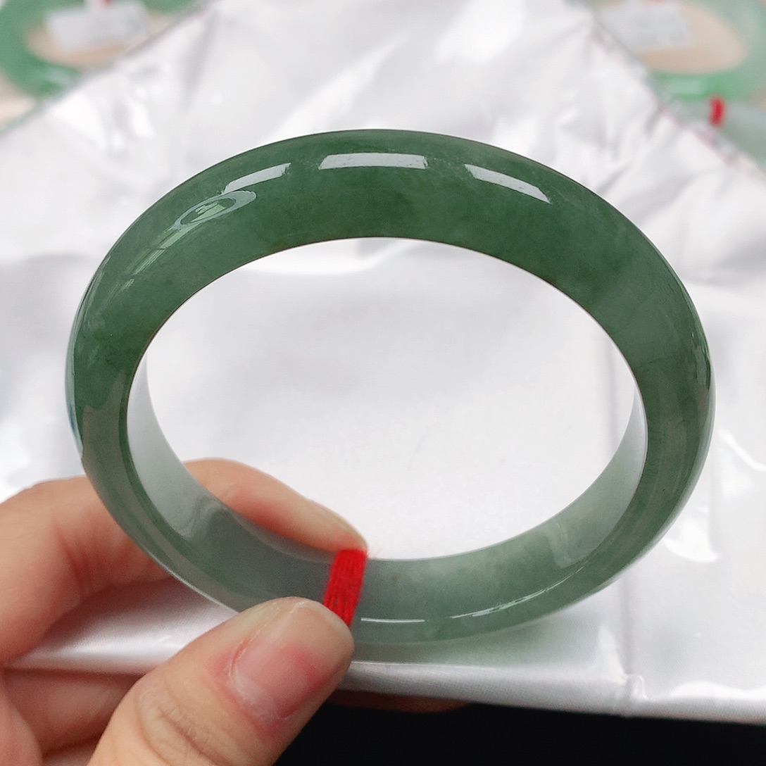 翡翠手镯未镶嵌天然翡翠手镯53