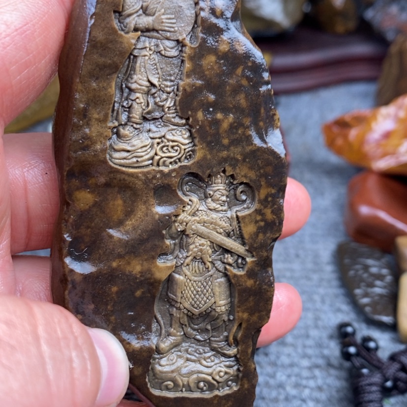 【闪购商品】鱼**静原石雕刻