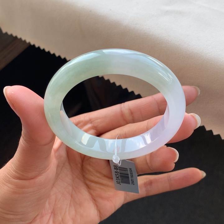 翡翠手镯未镶嵌翡翠手镯51