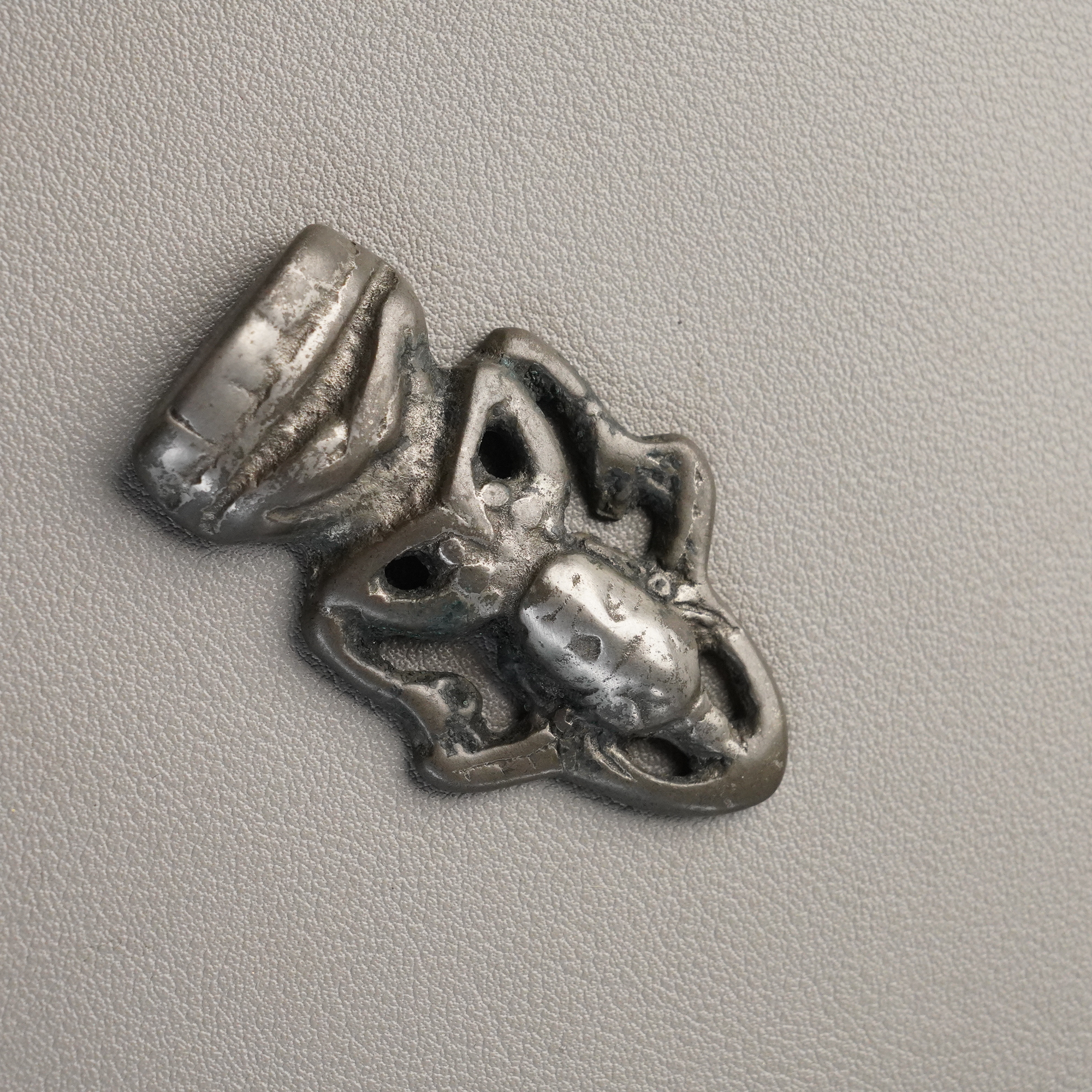 四臂观音吊坠挂件/A0148