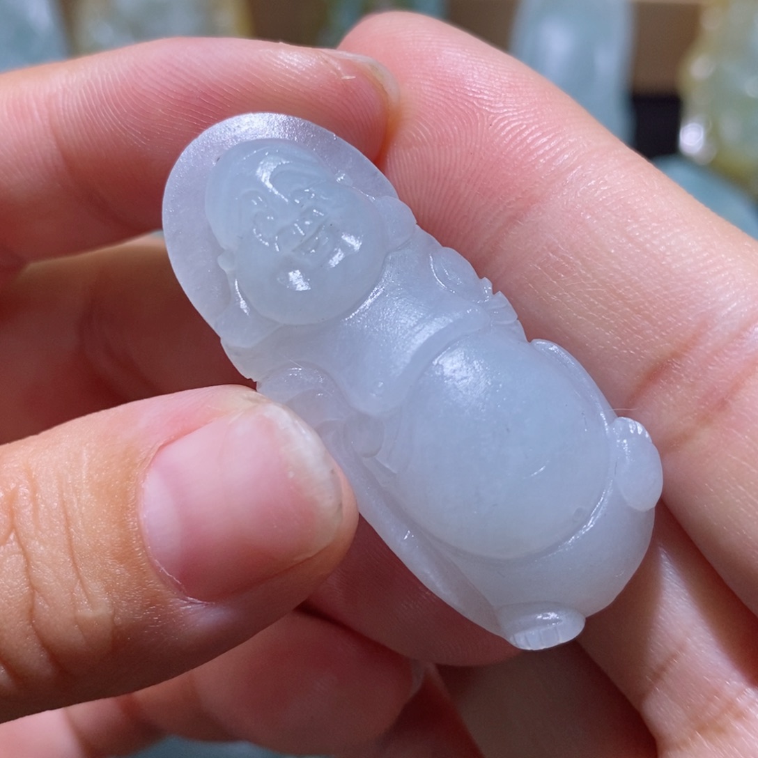 定制翡翠未镶嵌佛公