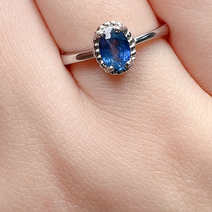 蓝宝石戒指银S925镶嵌