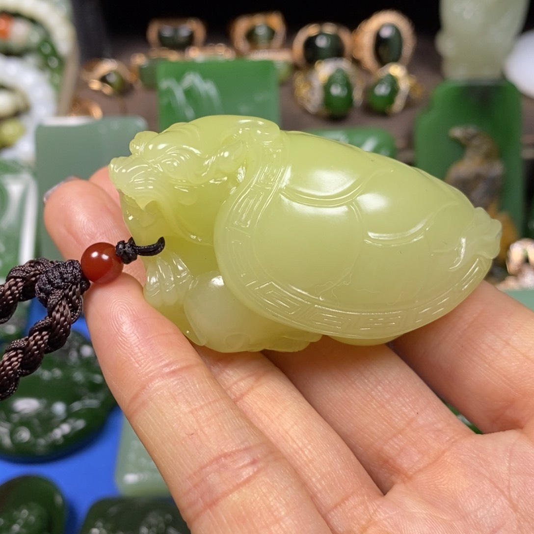 和田玉把件未镶嵌