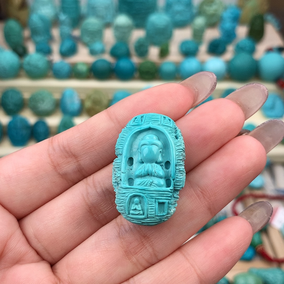 绿松石未镶嵌珠宝奇石