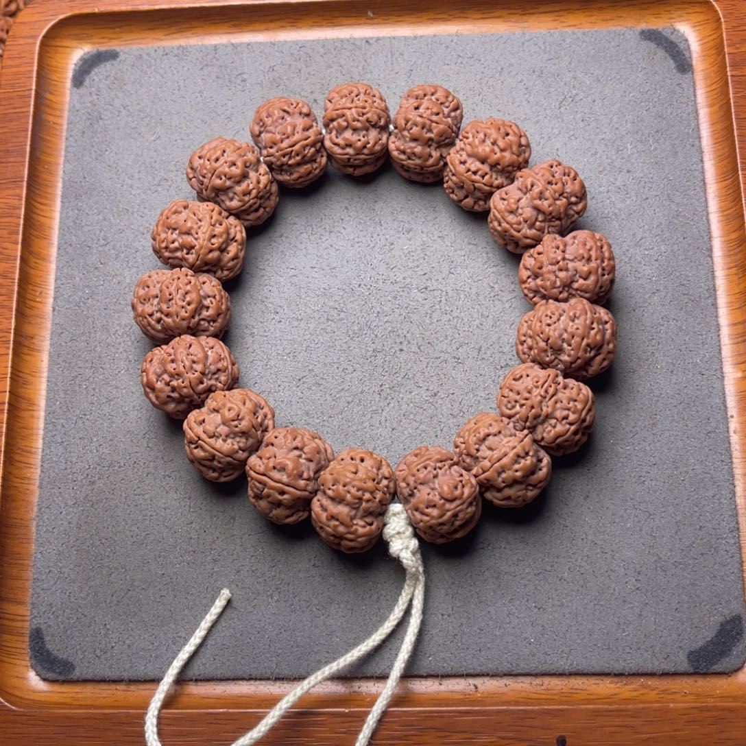 菩提12号金刚菩提雪花扇面六瓣22