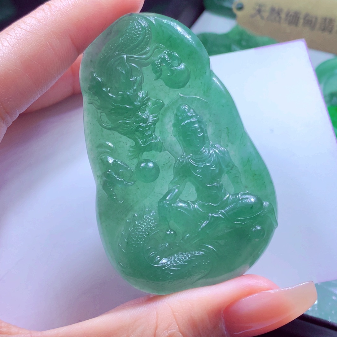 定制翡翠未镶嵌天然缅甸翡翠A货毛货挂件
