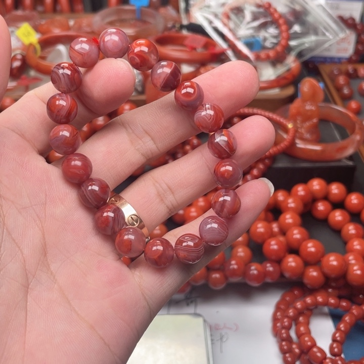 南红玛瑙未镶嵌手链
