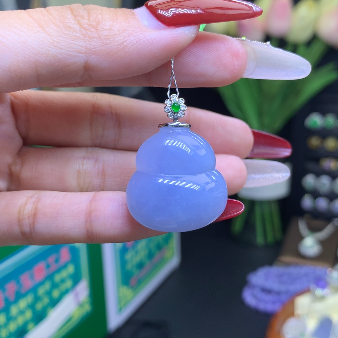 翡翠颈饰18K金镶嵌天然