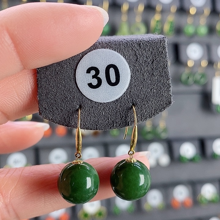 和田玉耳饰18K金镶嵌