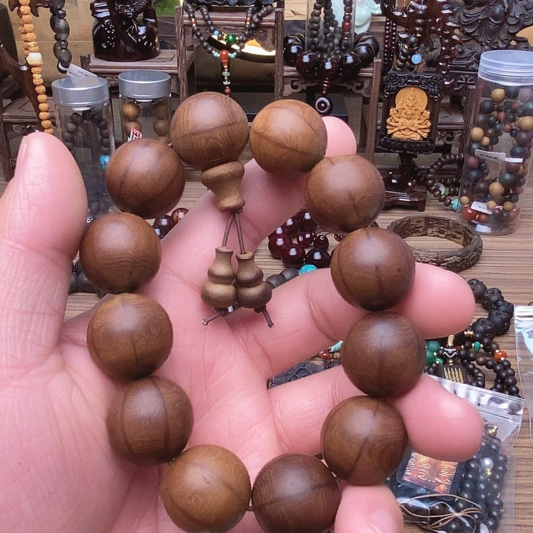 滴血莲花菩提手串