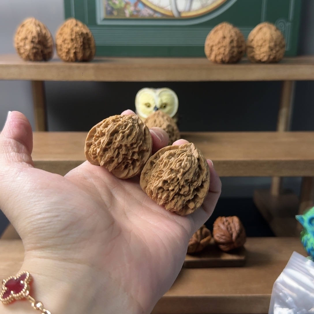 吊坠文玩核桃南疆石核桃