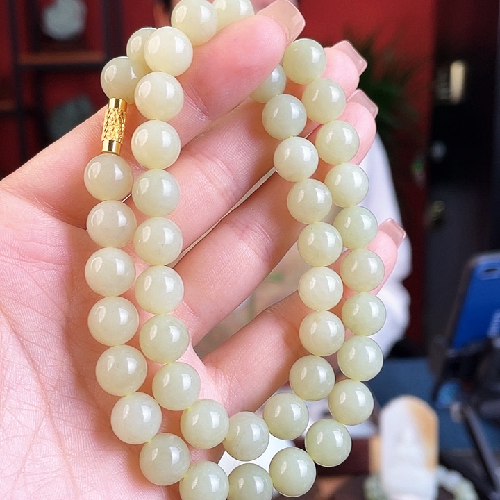 和田玉未镶嵌颈饰定制发货