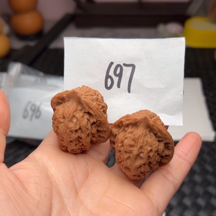 *****核桃37尺寸观音渡