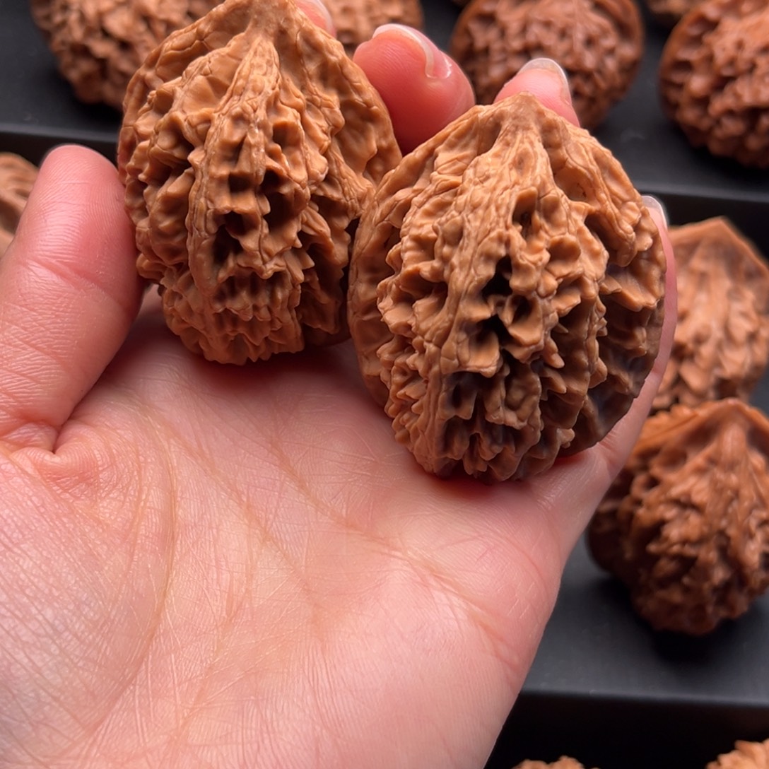 巴***星把件文玩核桃大龙纹38+