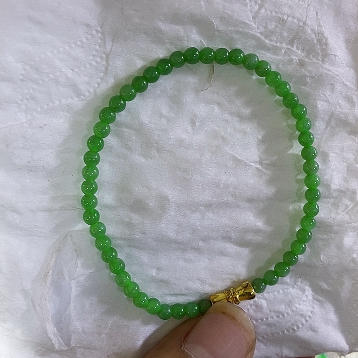 定制翡翠未镶嵌卡3.9小米珠045