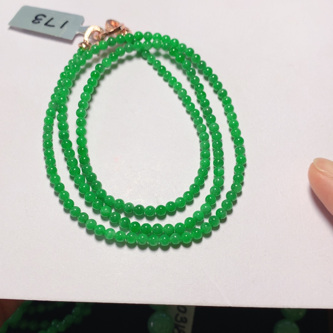 普***米翡翠未镶嵌颈饰缅甸翡翠