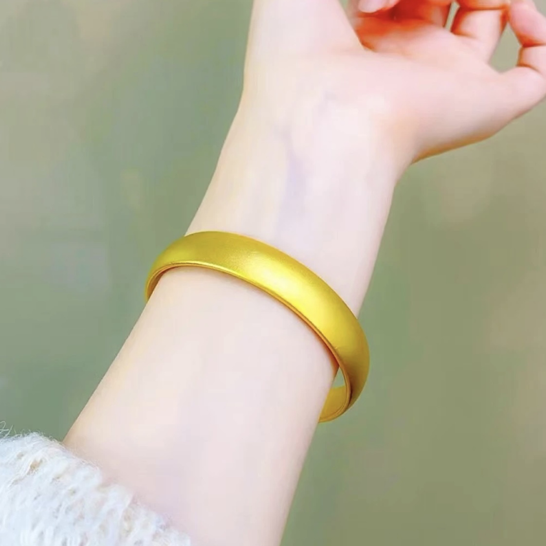 金美褔  精工卡12宽大轮胎手镯