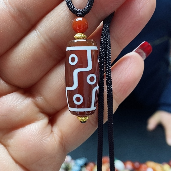 玛瑙/玉髓颈饰合金