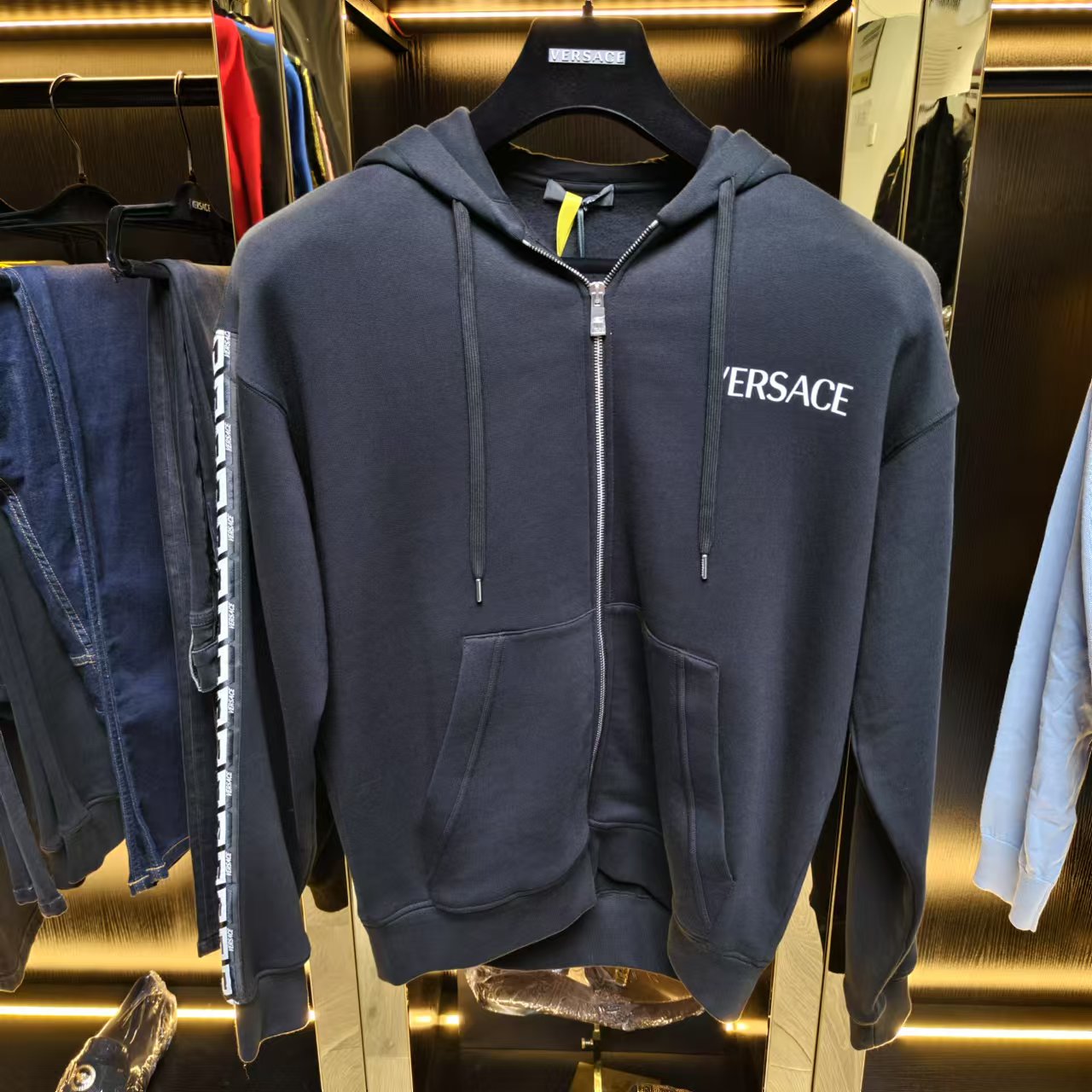 全新未使用 VERSACE/范思哲 范思哲休闲外套男款长袖卫衣